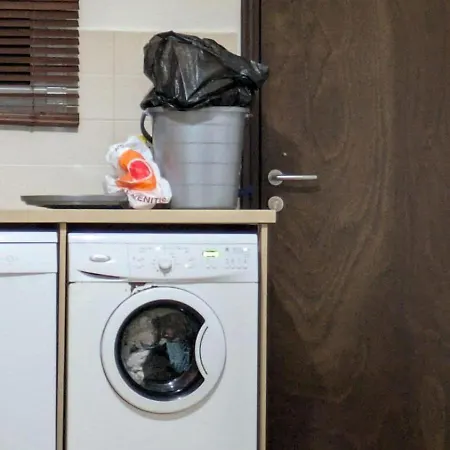 Pool Flat Near Ayia Napa شقة *