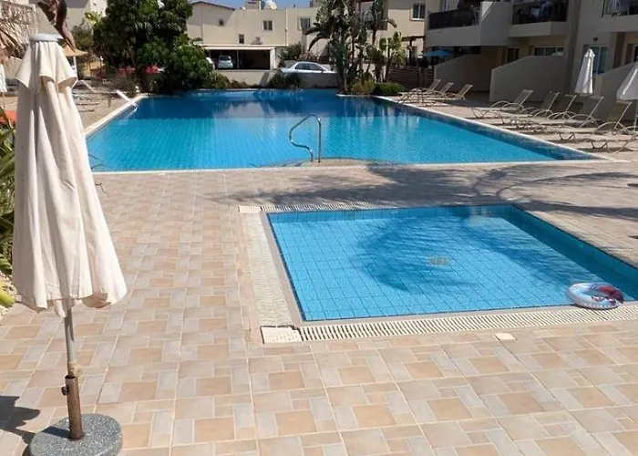 Apartamento Pool Flat Near Ayia Napa